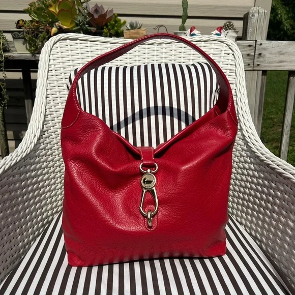 Dooney & Bourke Vintage Pebble Grain Logo Lock Hobo Bag - Picture 3 of 17